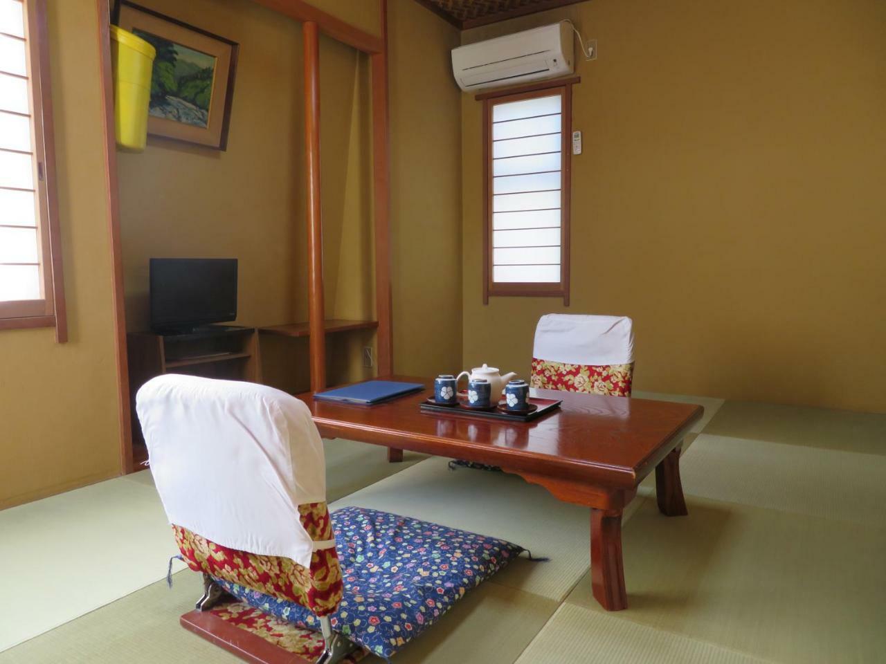 Miyanoshita Myojokan Ryokan Hakone